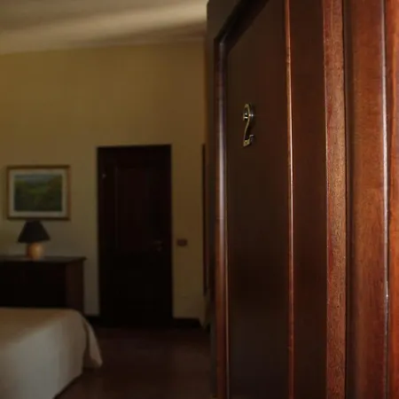 Palazzo Pancaro Alojamento de Acomodação e Pequeno-almoço Altomonte