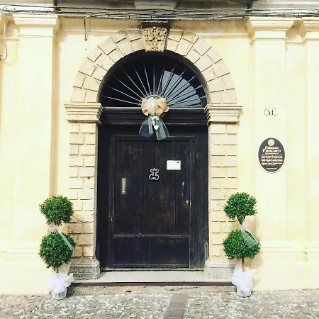 Palazzo Pancaro Bed & Breakfast